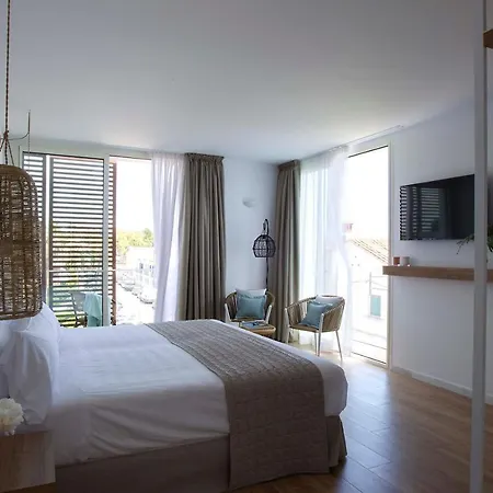 Boutique 4*
